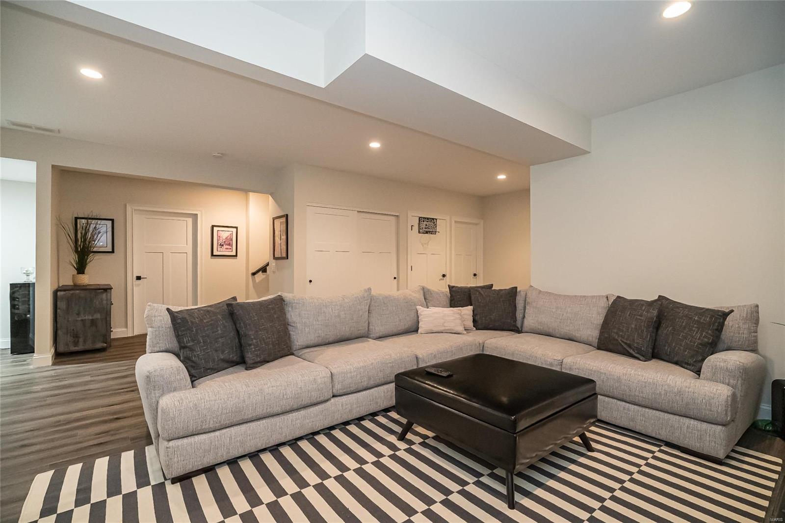 Waveland Park - Residential