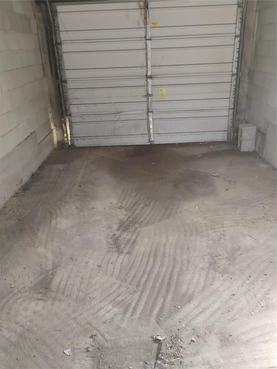 St Louis, Missouri 63115, United States, 1 Bedroom Bedrooms, ,1 BathroomBathrooms,Residential,Pending,33976