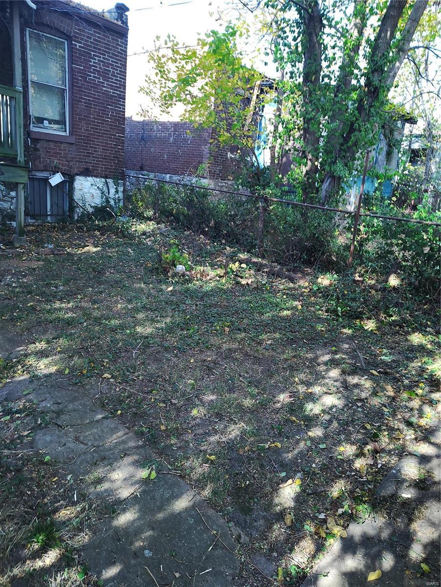 St Louis, Missouri 63115, United States, 1 Bedroom Bedrooms, ,1 BathroomBathrooms,Residential,Pending,33976