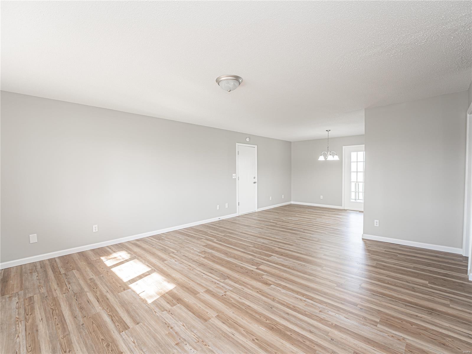 Reeds 1st Add - Residential