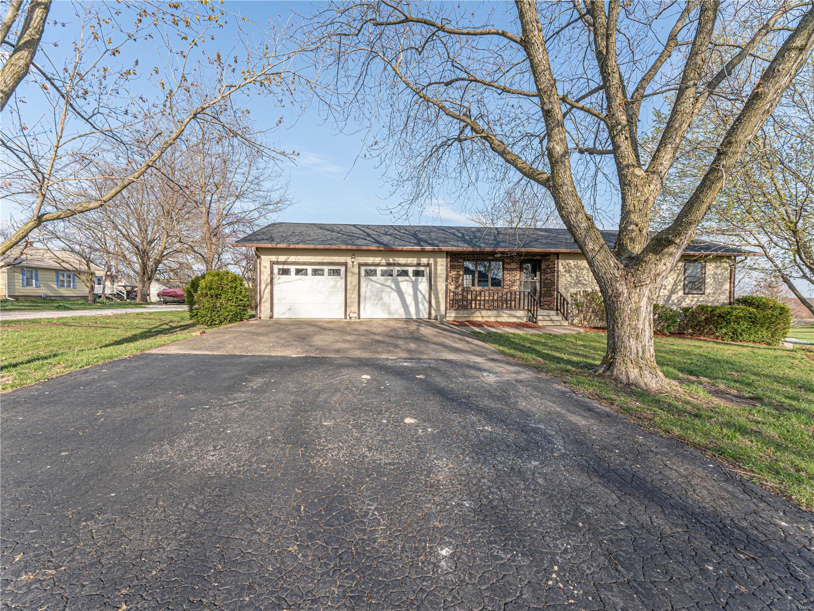 Reeds 1st Add - Residential