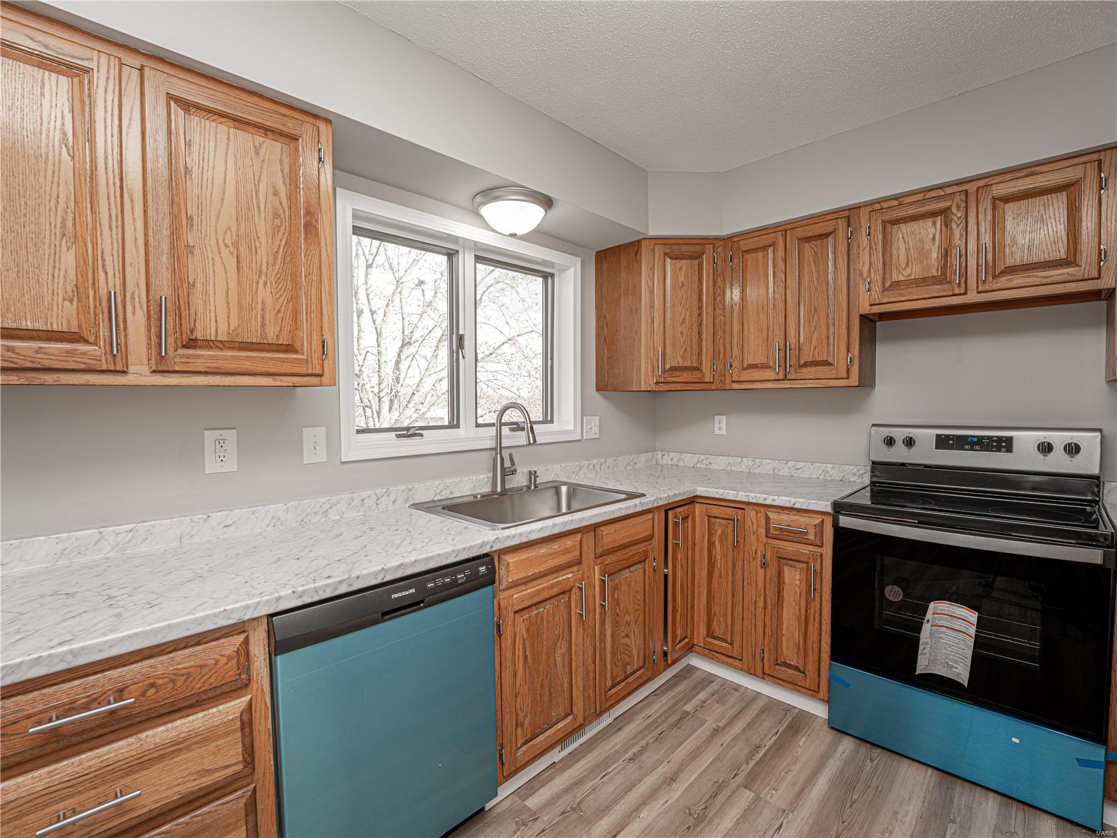 Reeds 1st Add - Residential