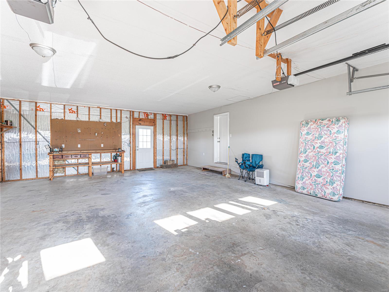 Reeds 1st Add - Residential