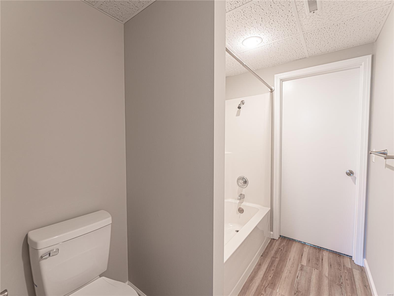 Reeds 1st Add - Residential