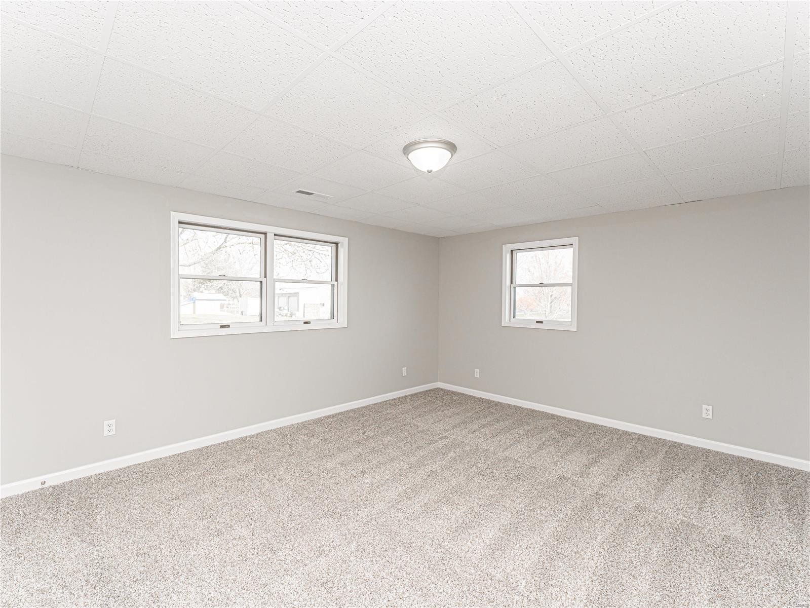 Reeds 1st Add - Residential