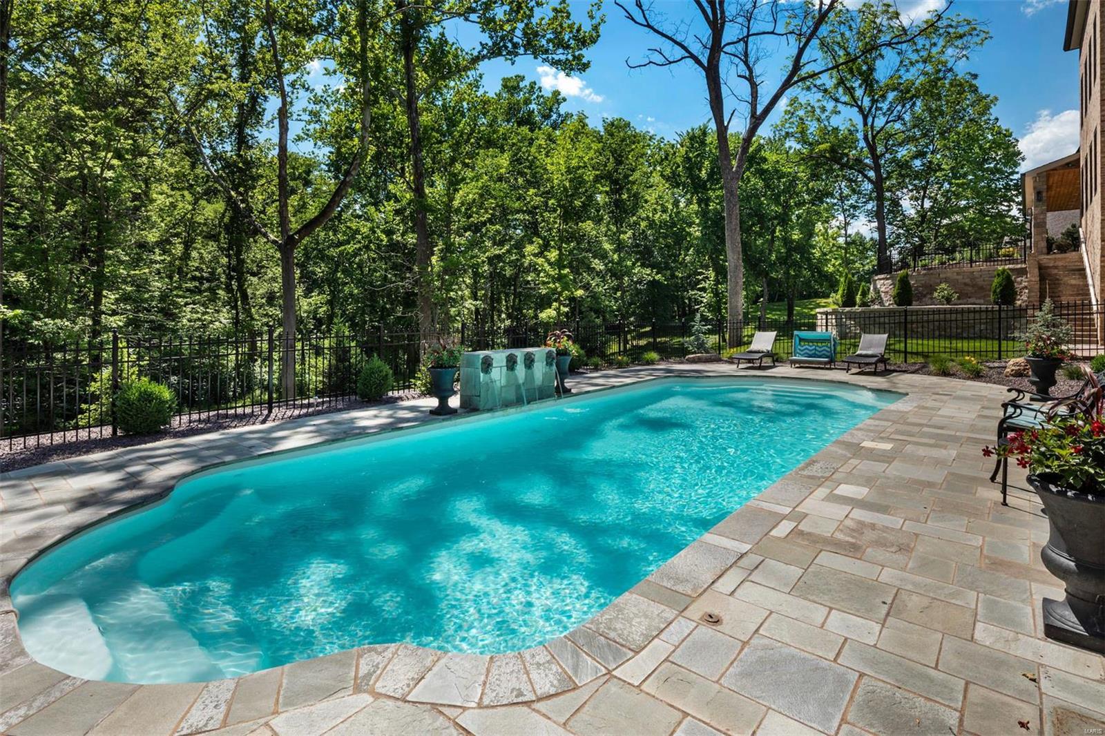 Ridgecreek Estate - Residential