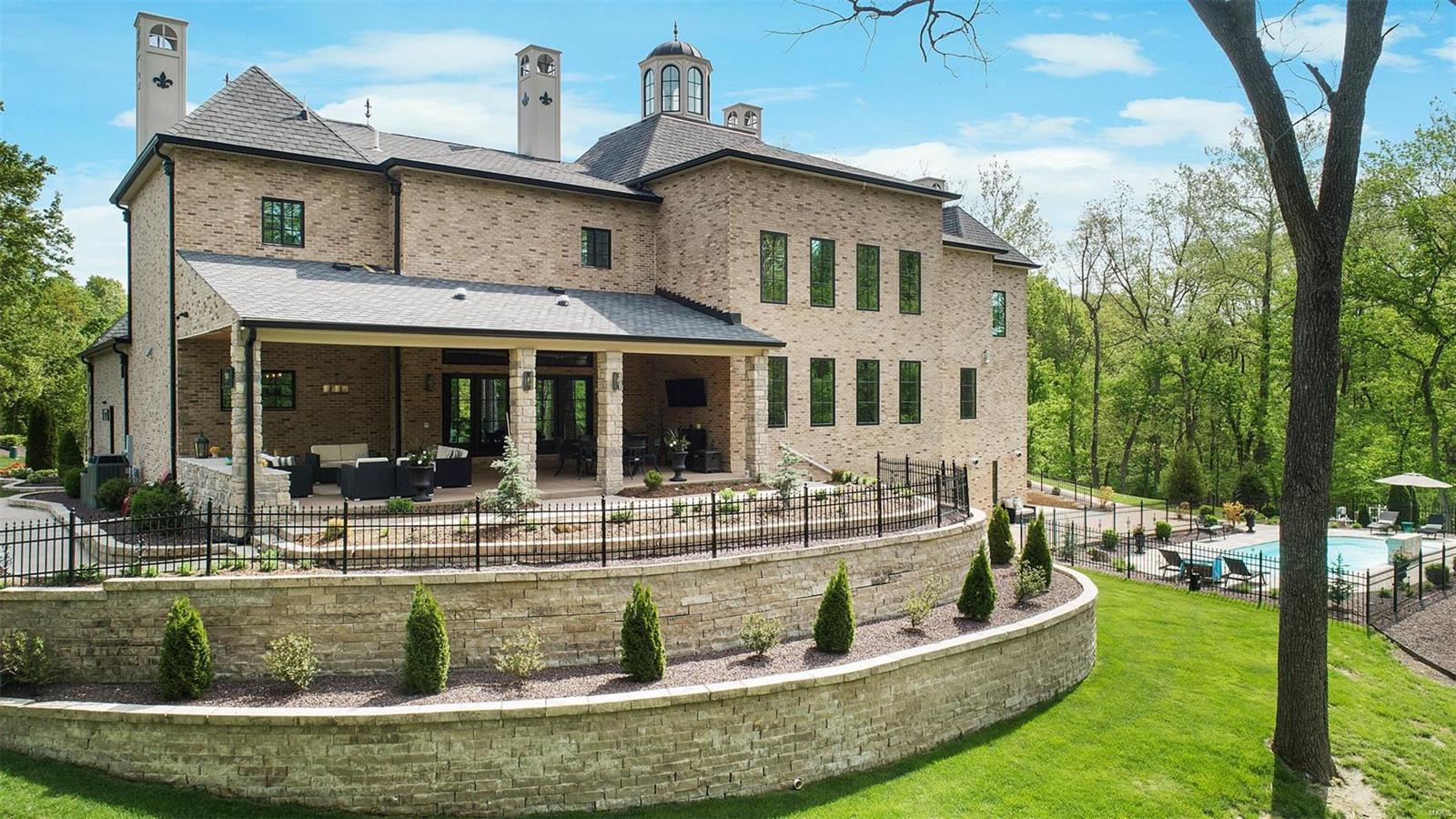 Ridgecreek Estate - Residential