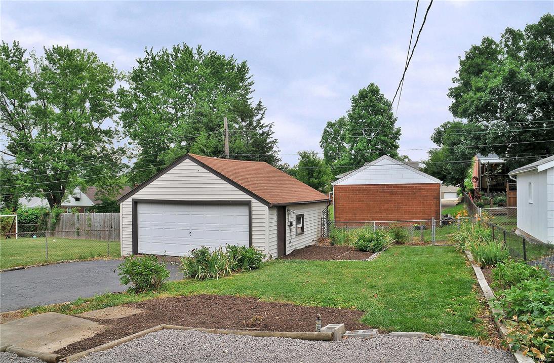 Flora Gardens - Residential