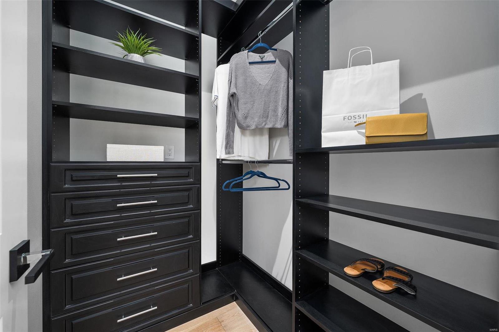 Fieldcrest - Residential