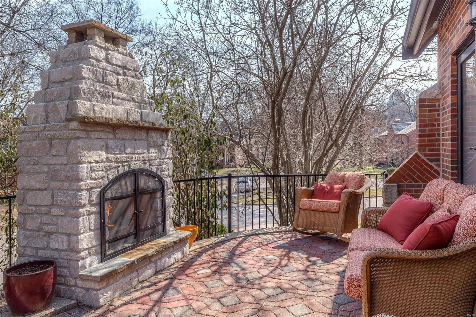 Alta Dena - Residential