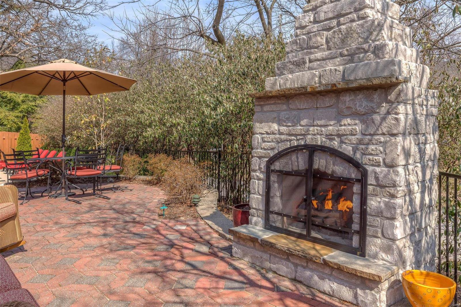 Alta Dena - Residential