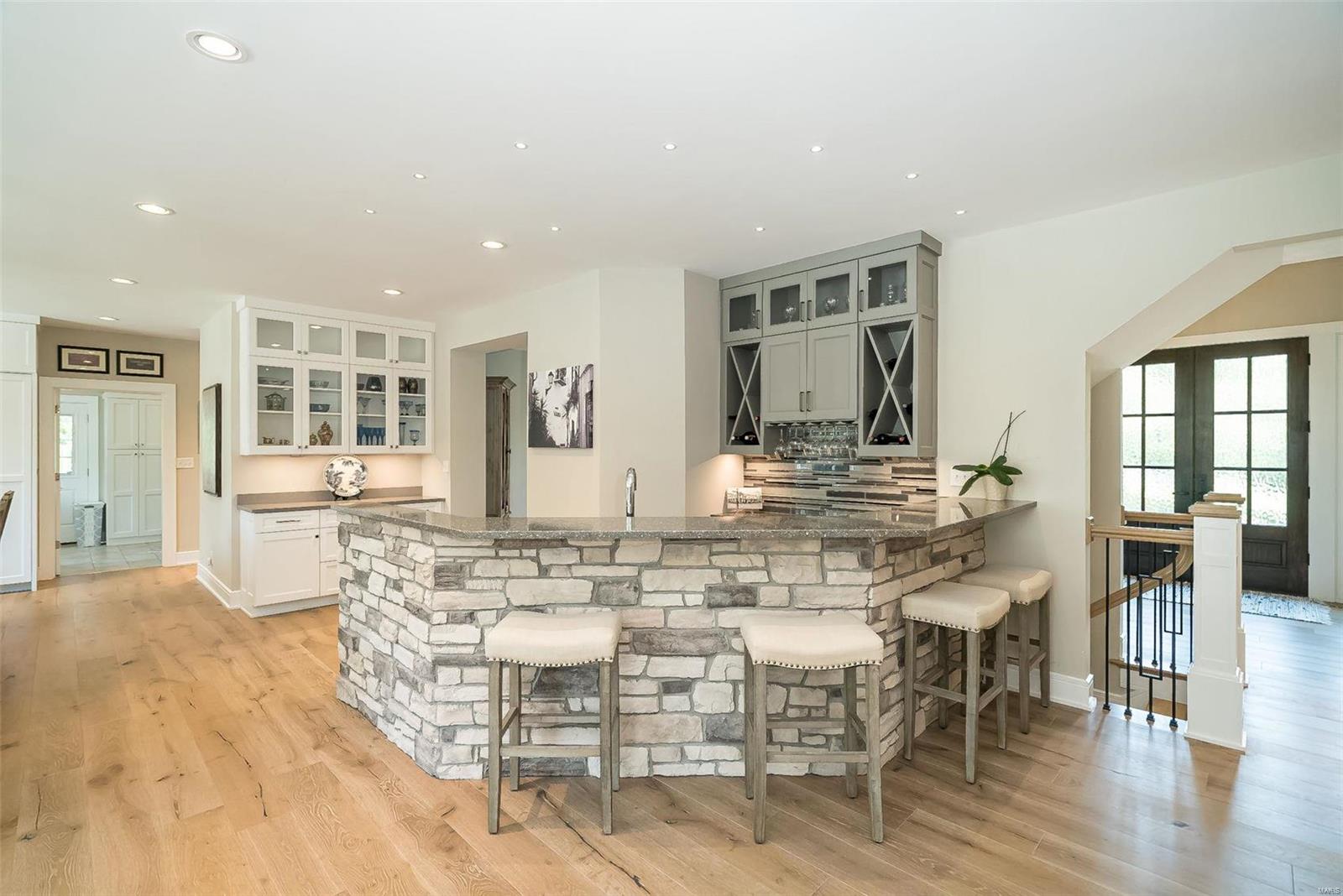 Kings Glen - Residential