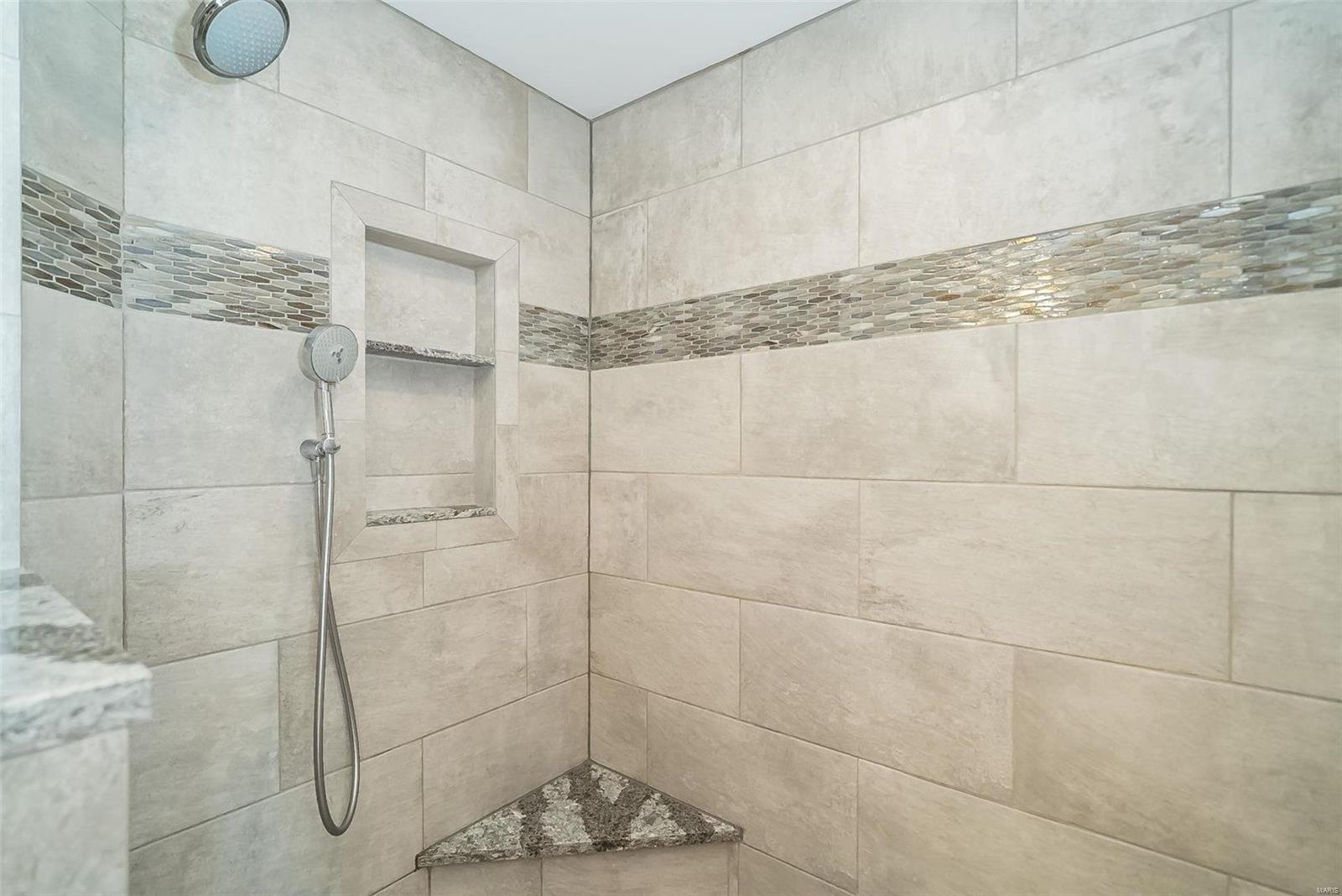 Kings Glen - Residential