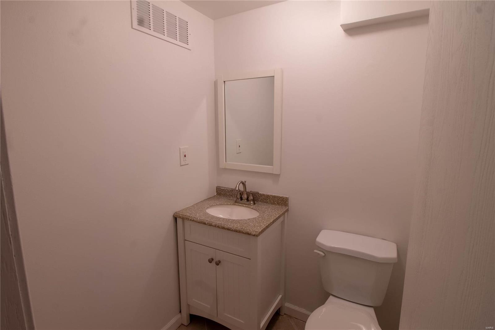 St Peters, Missouri 63376, United States, ,3 BathroomsBathrooms,Residential,Pending,46947