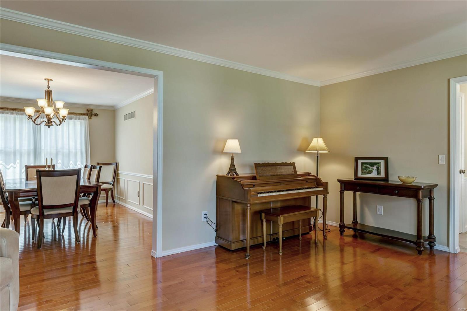 Sunnybrook Farm - Residential