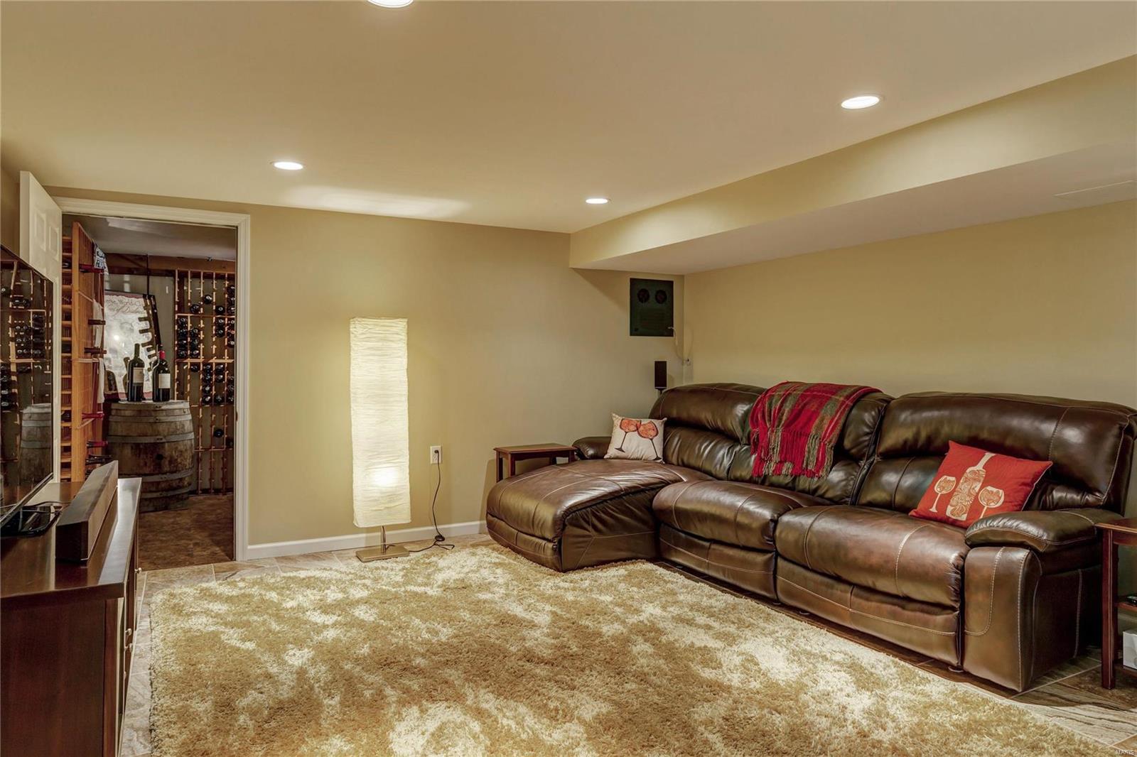 Sunnybrook Farm - Residential