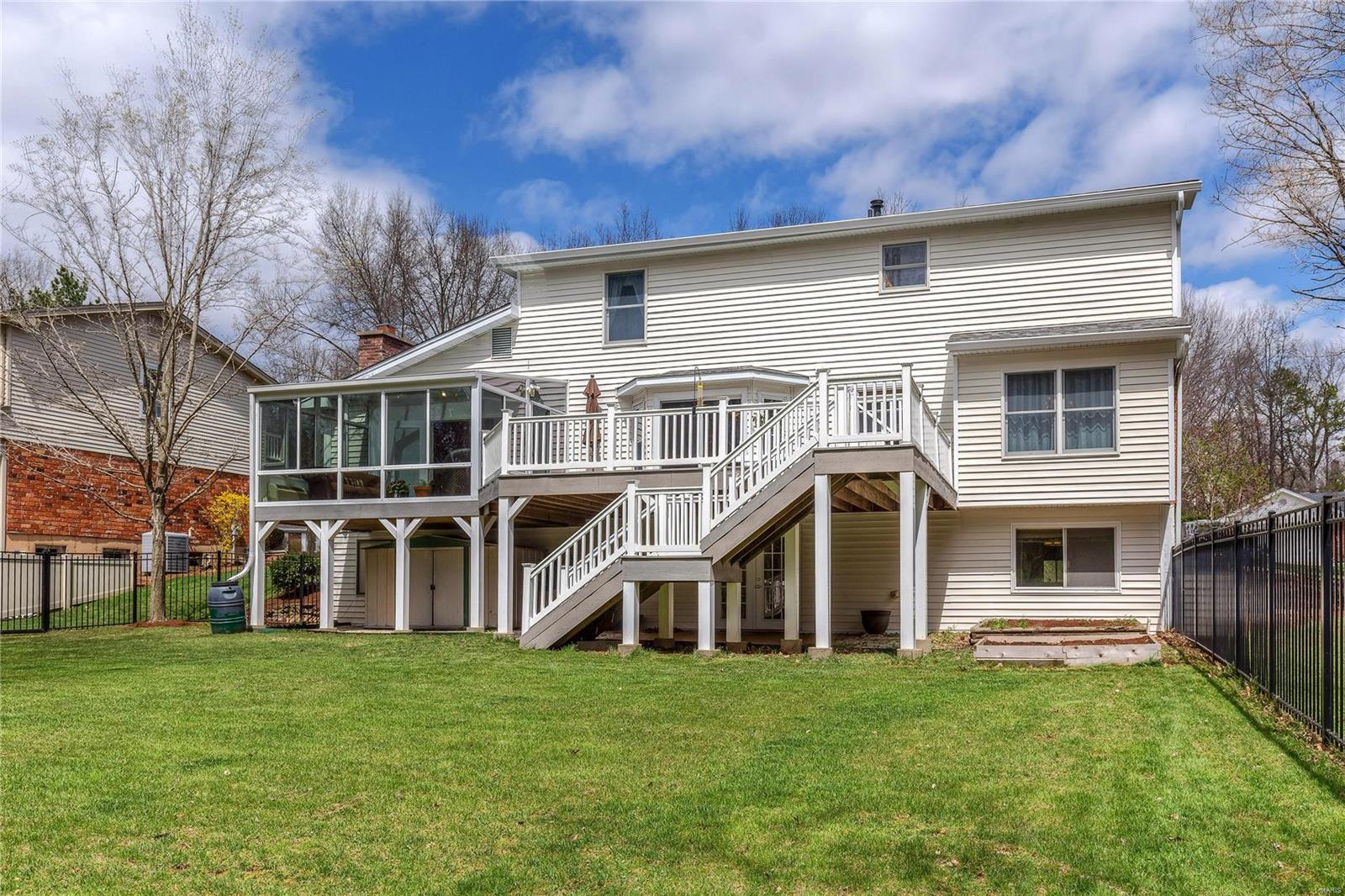 Sunnybrook Farm - Residential