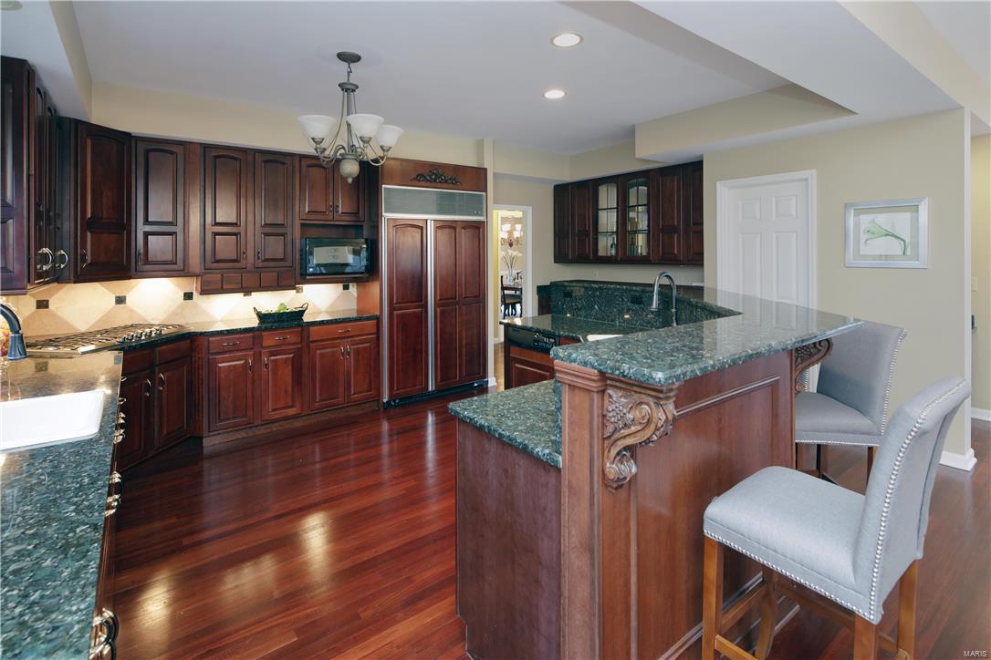 Chesterfield Lakes - Residential