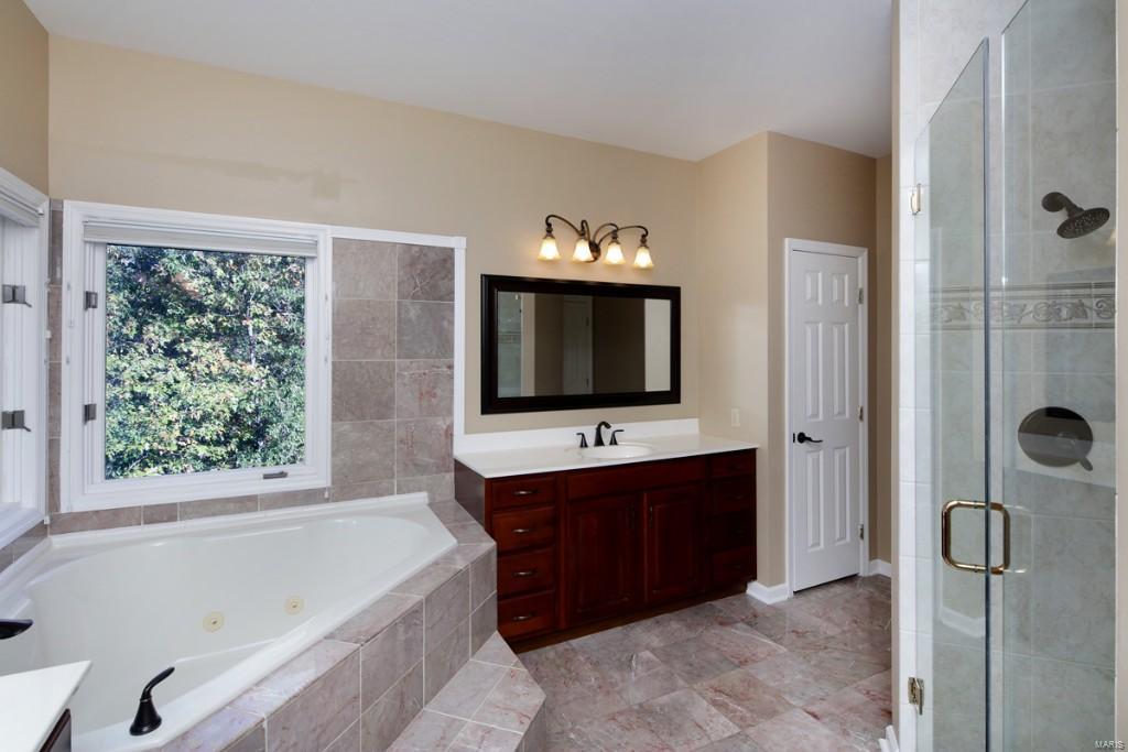 Chesterfield Lakes - Residential