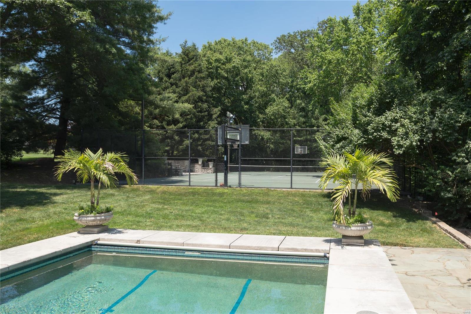 Joseph L Werner Tr - Residential