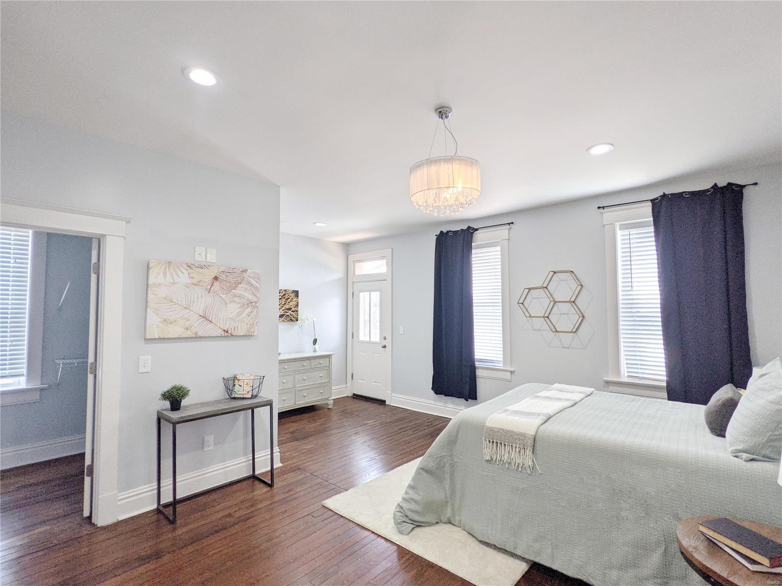 St Louis Commons Add - Residential