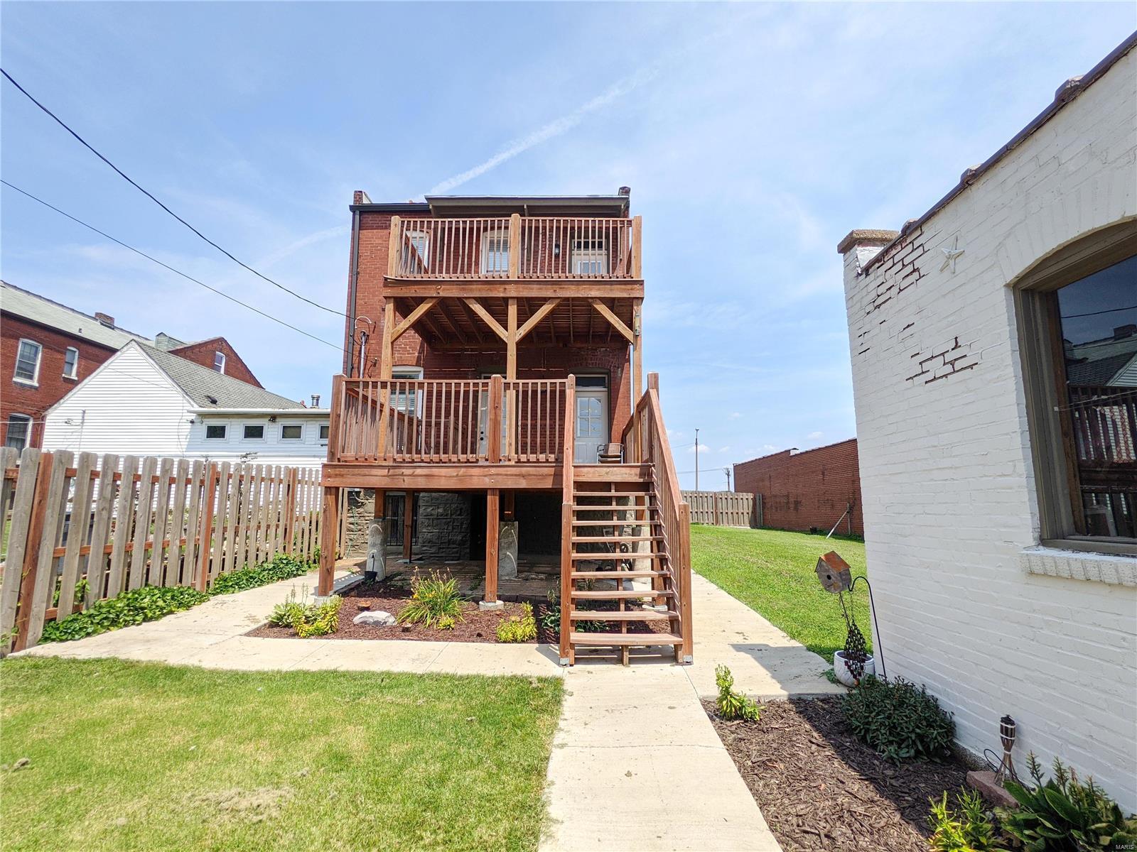 St Louis Commons Add - Residential