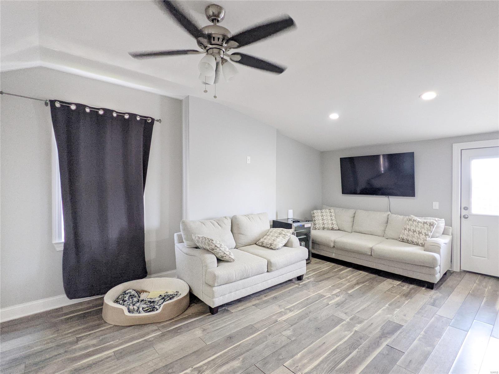 St Louis Commons Add - Residential