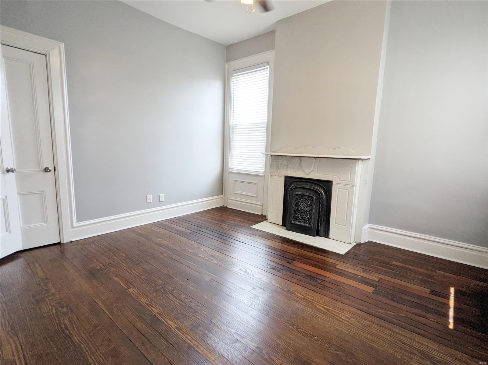 St Louis Commons Add - Residential