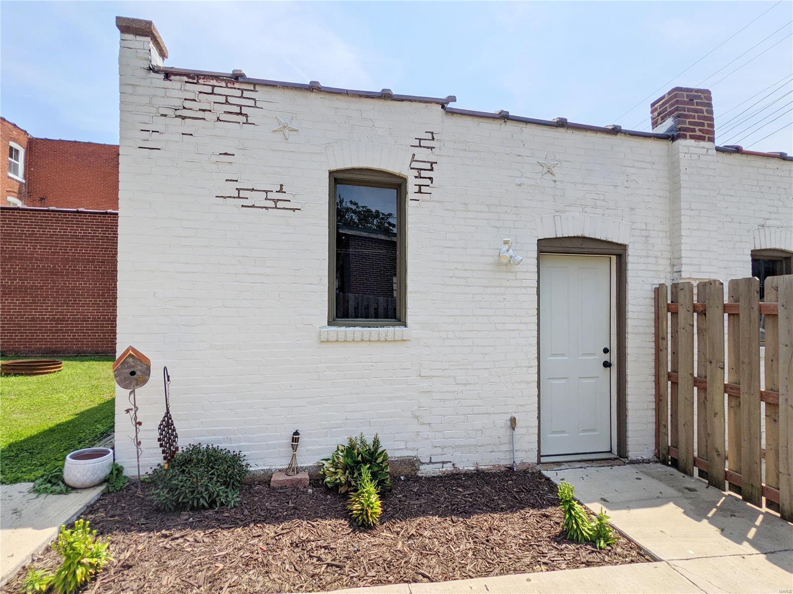 St Louis Commons Add - Residential