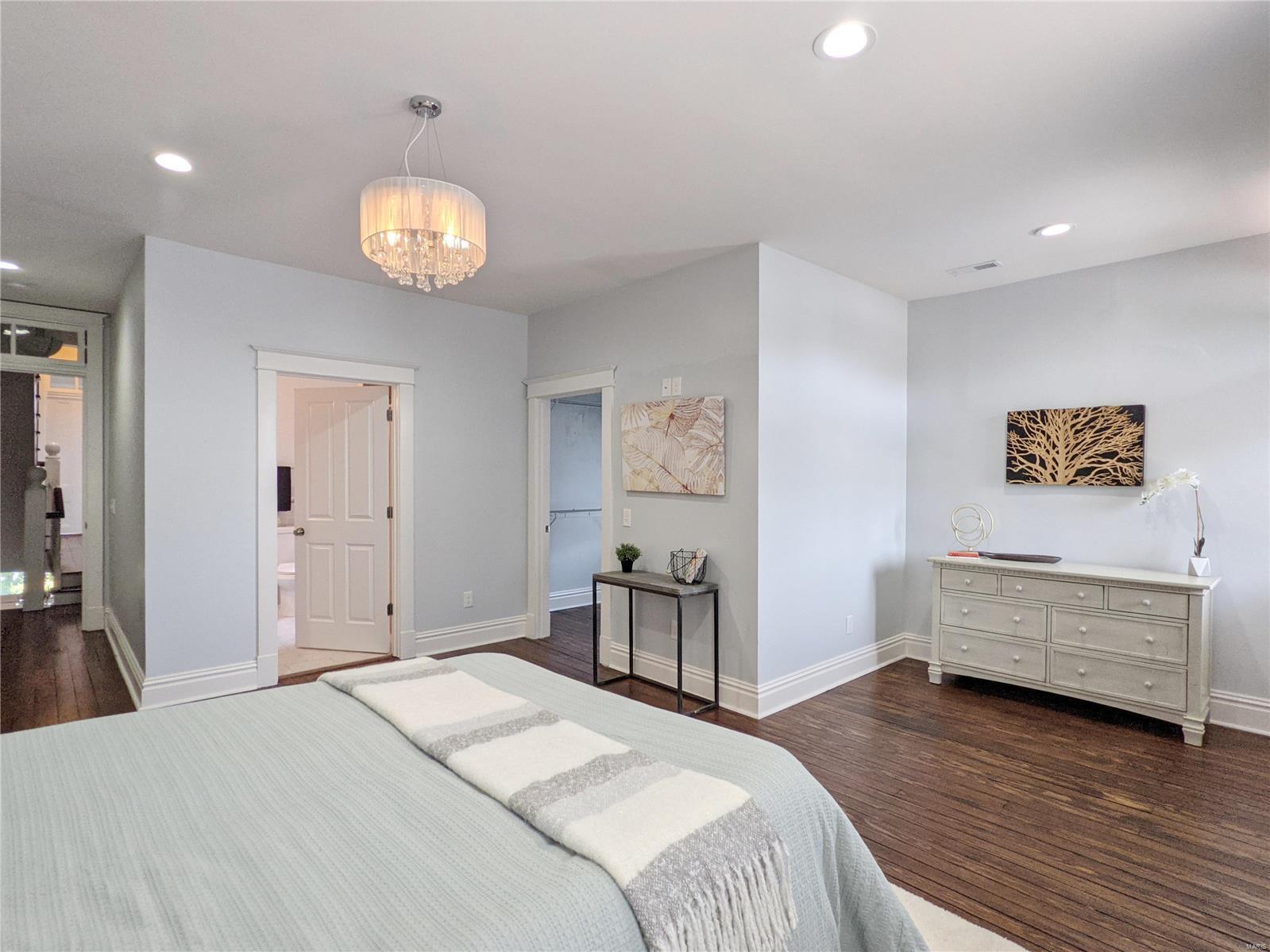 St Louis Commons Add - Residential