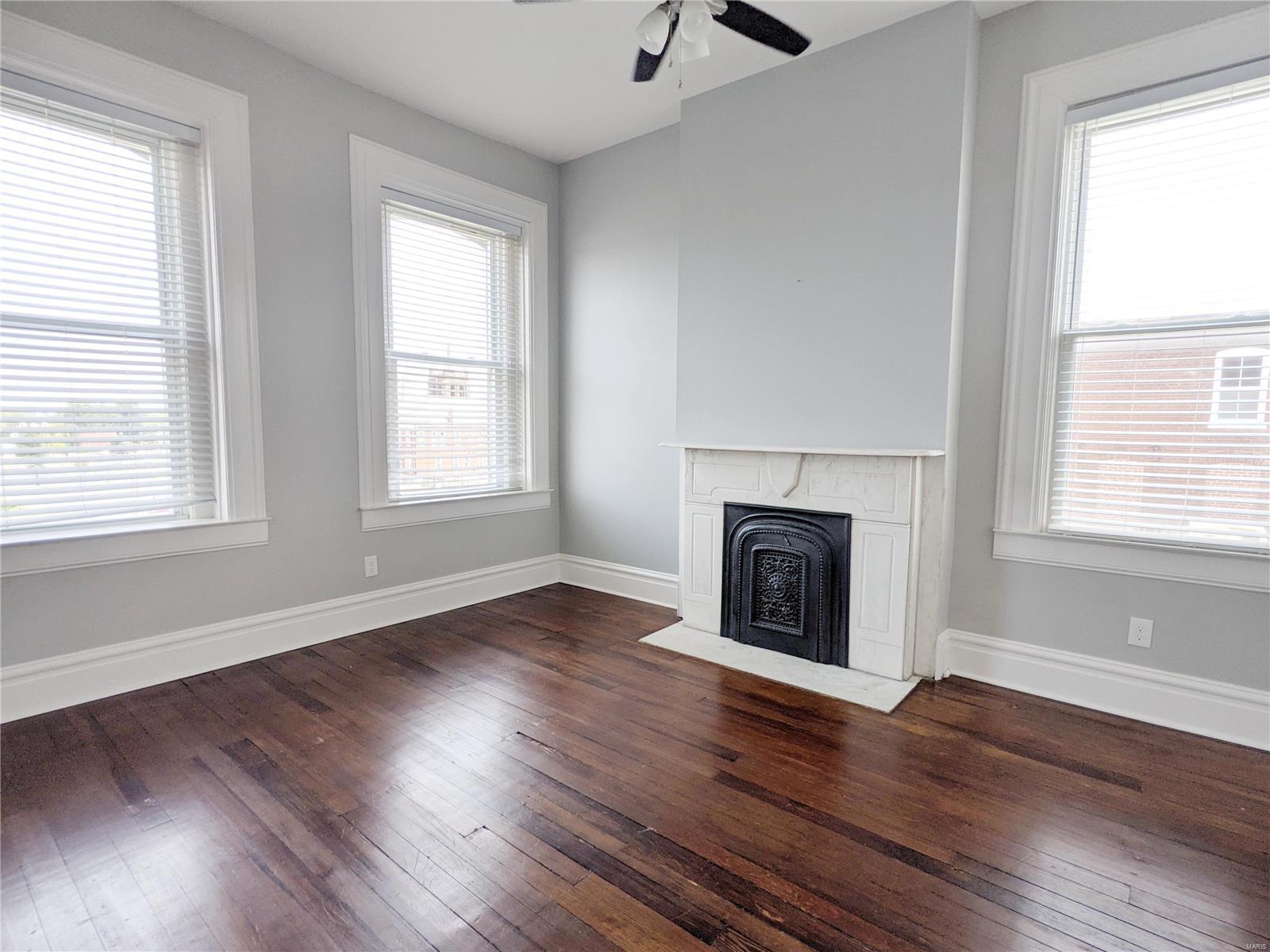 St Louis Commons Add - Residential