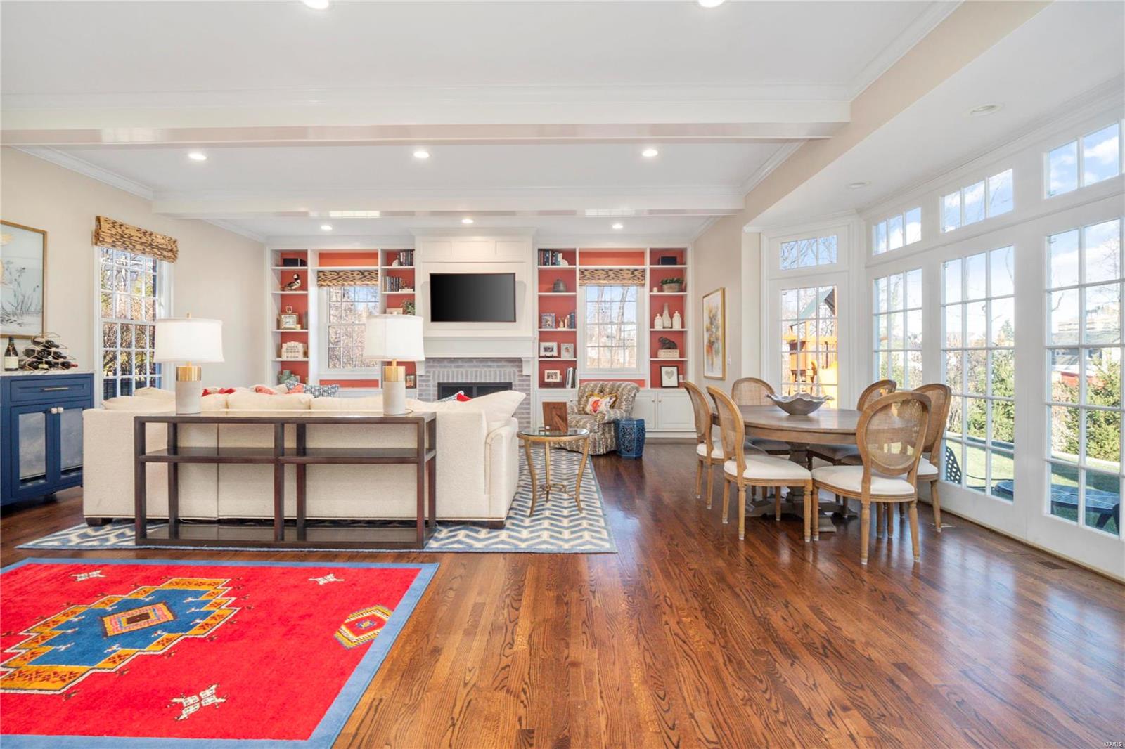 Loren Woods - Residential