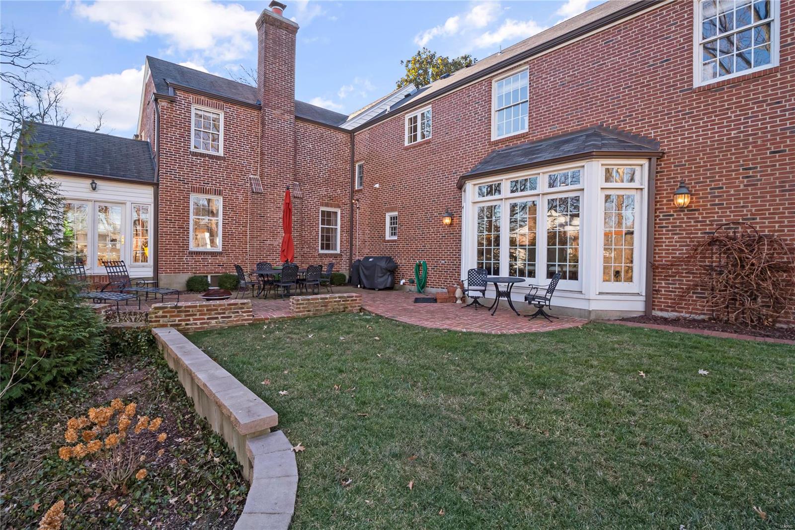 Loren Woods - Residential