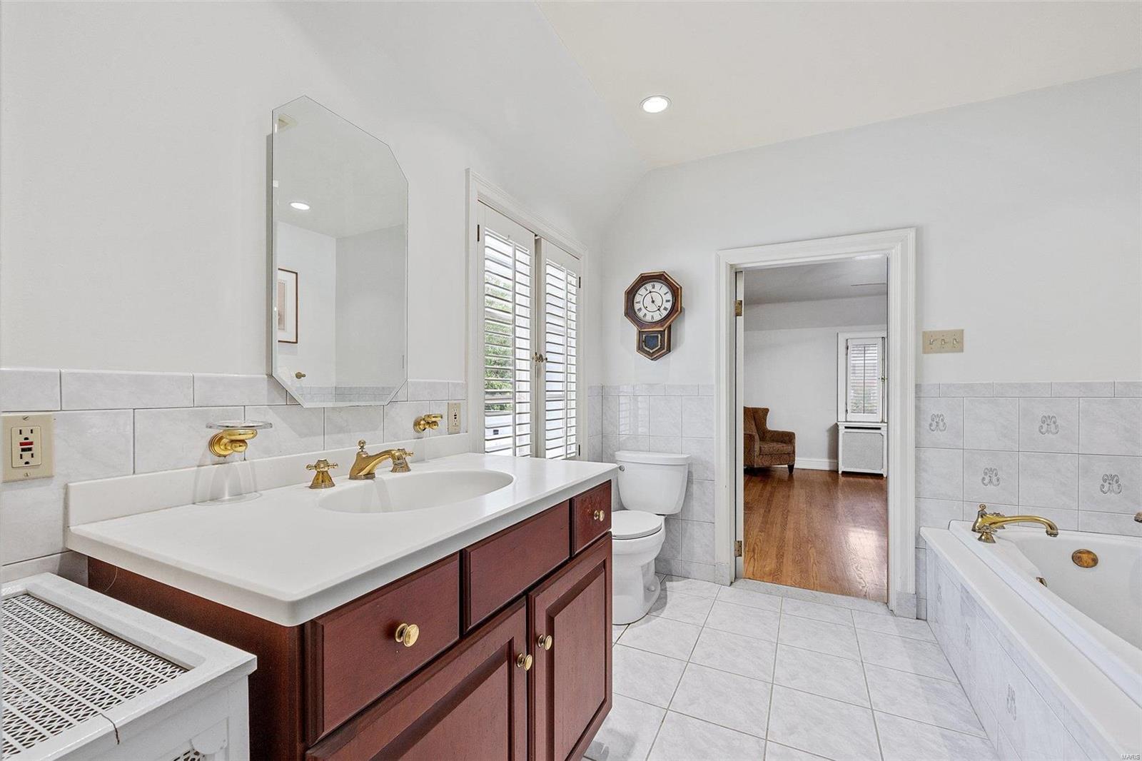 Robyn Lane Sub - Residential