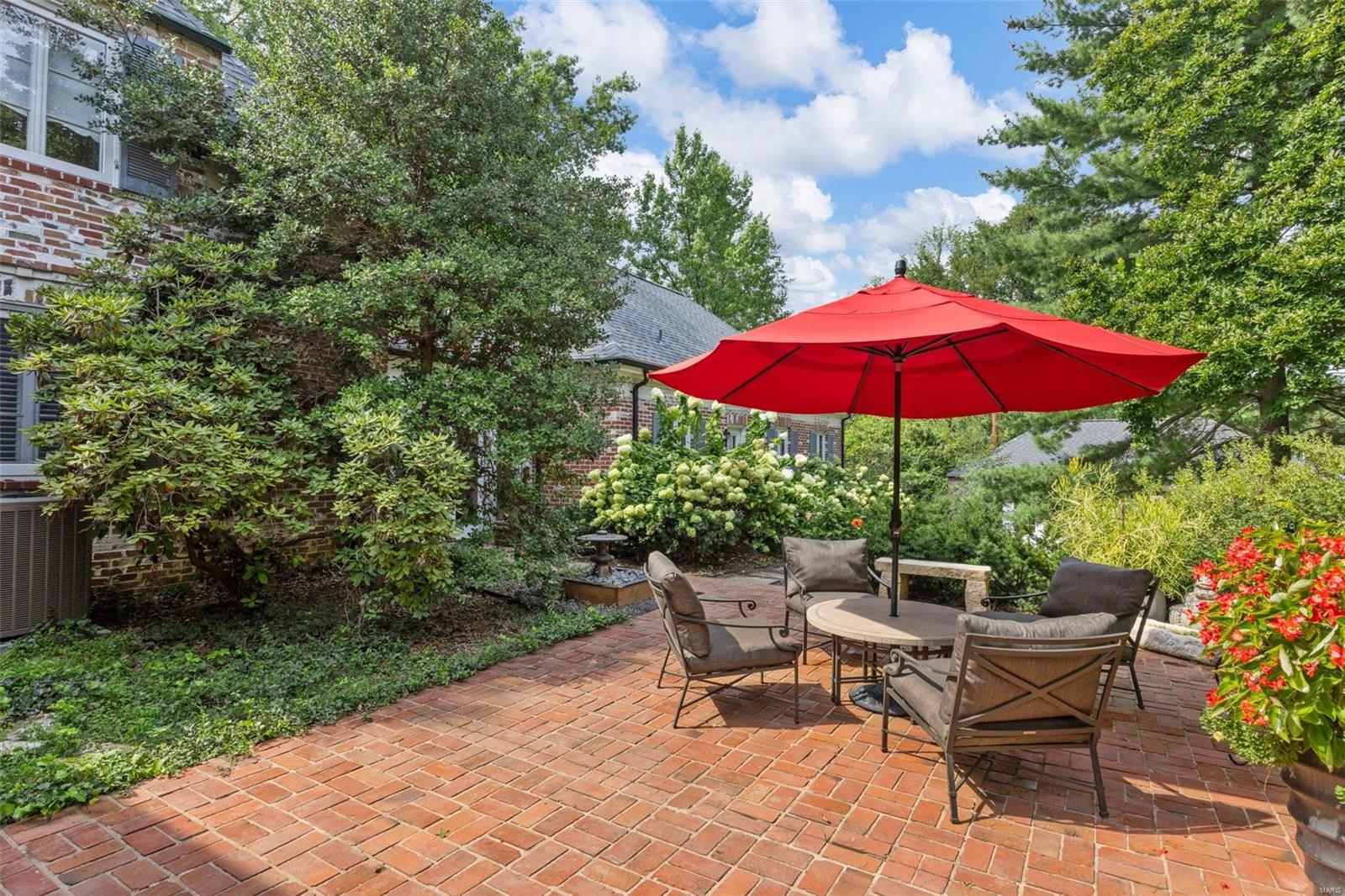 Robyn Lane Sub - Residential