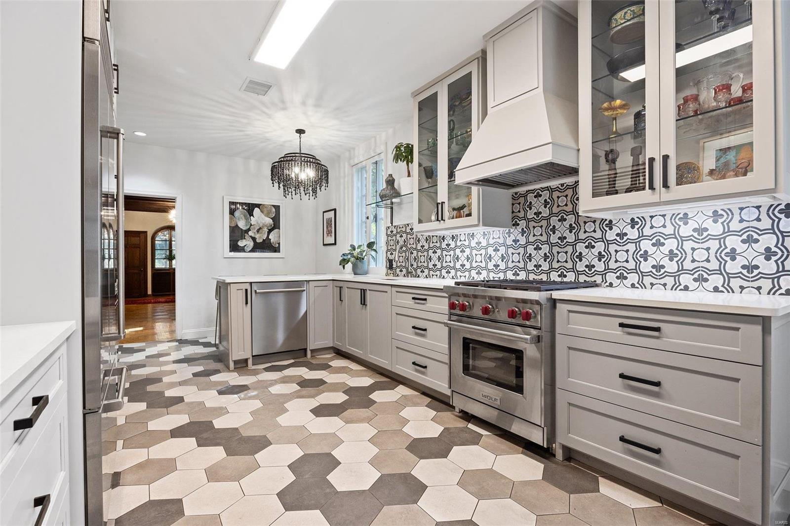 Robyn Lane Sub - Residential