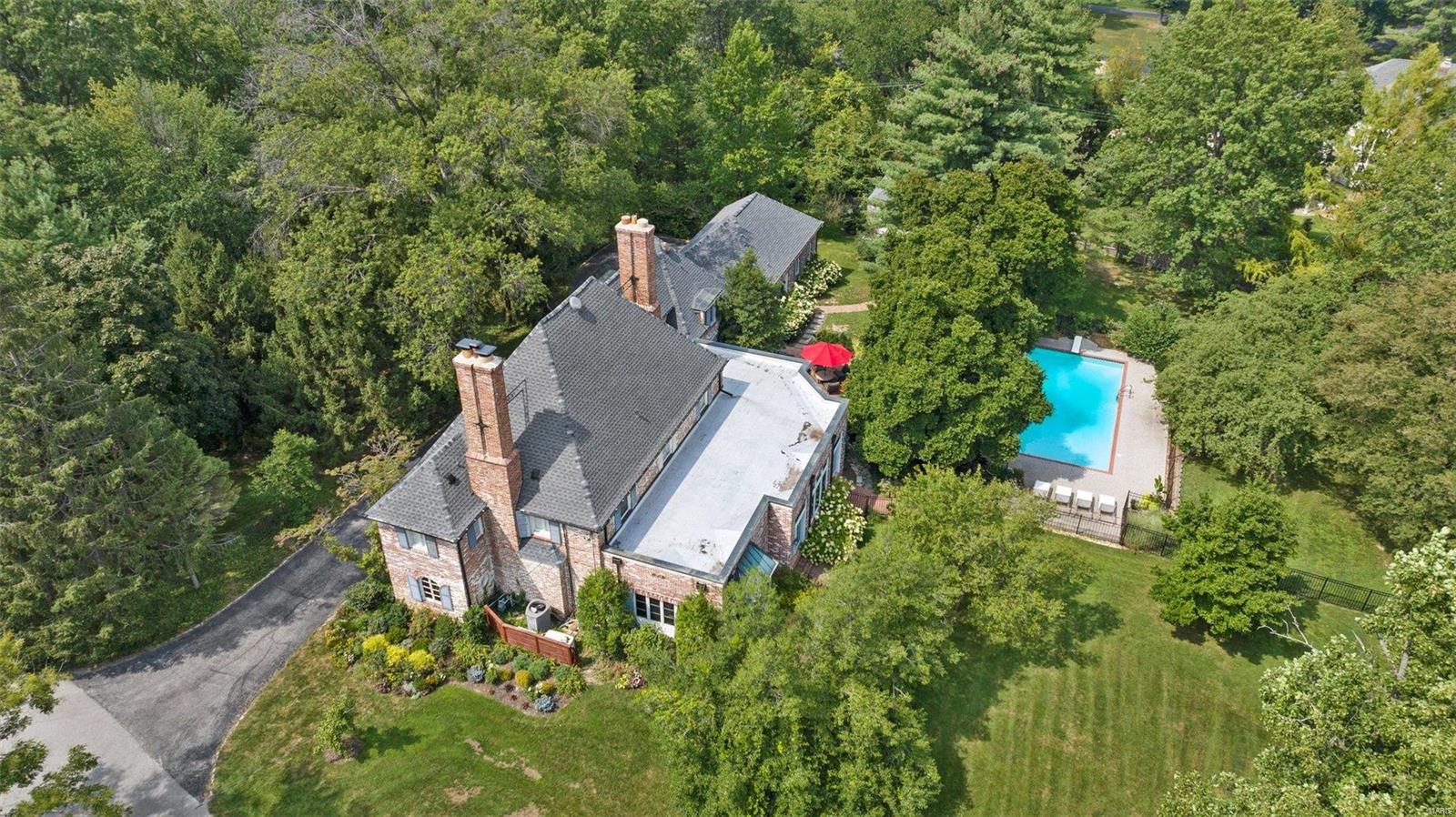 Robyn Lane Sub - Residential