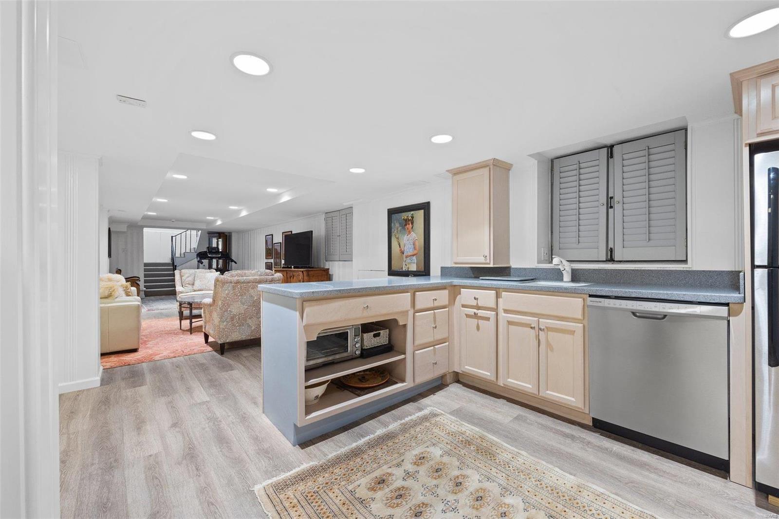 Robyn Lane Sub - Residential