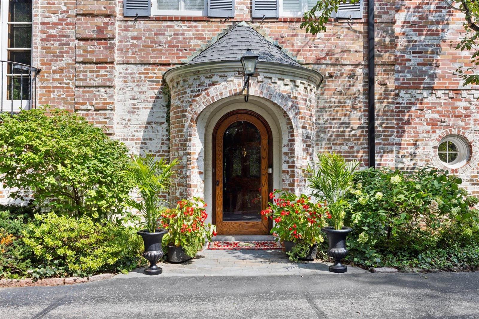 Robyn Lane Sub - Residential