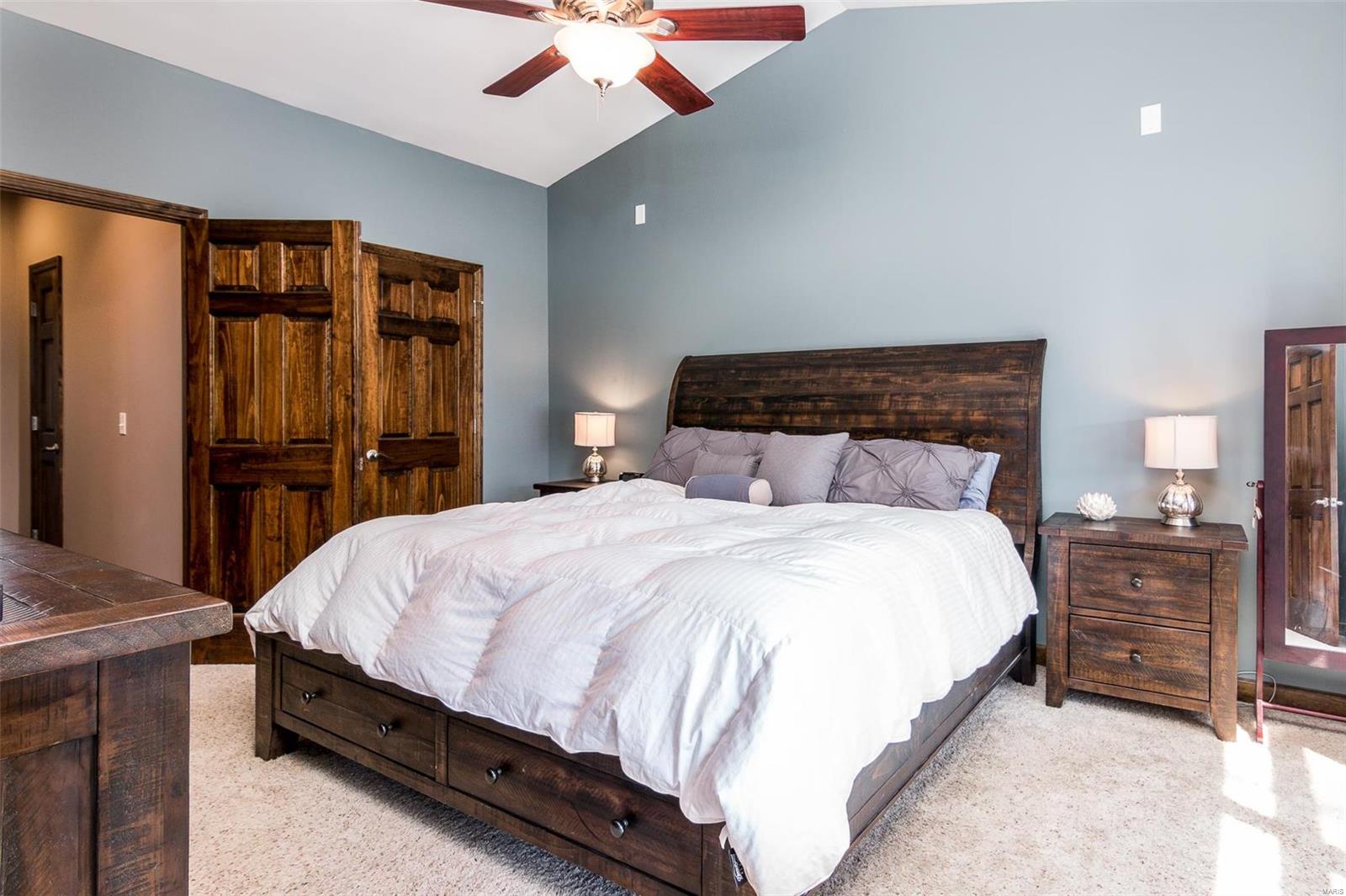 Shady Estate - Residential