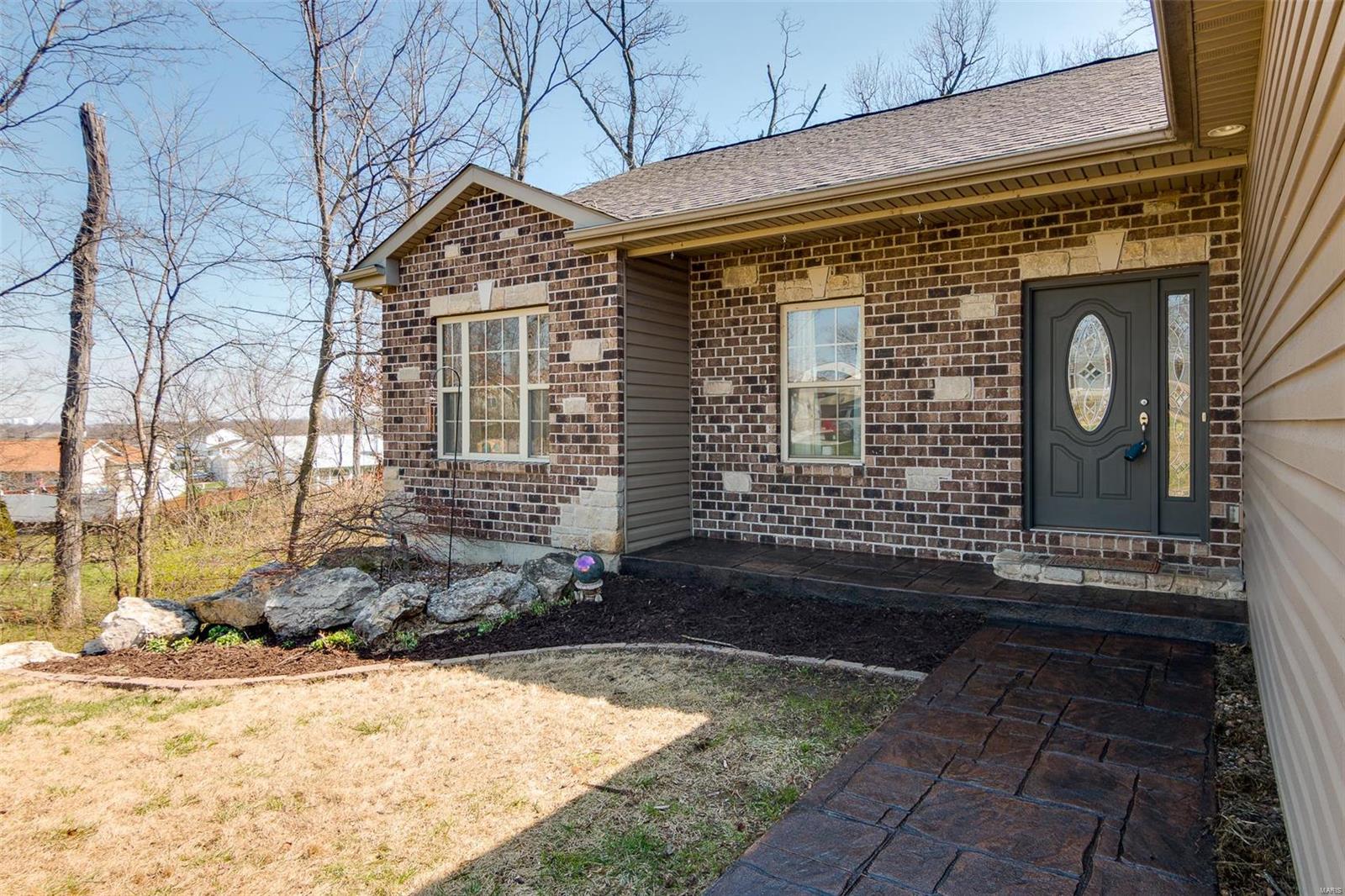 Shady Estate - Residential