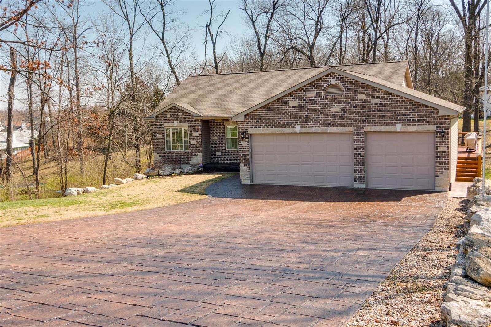 Shady Estate - Residential