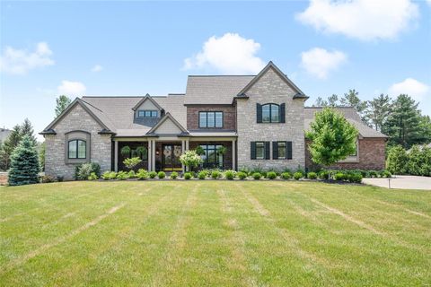 Photo of 11428 Clayton Road, Frontenac, MO 63131 (MLS # 23033348)