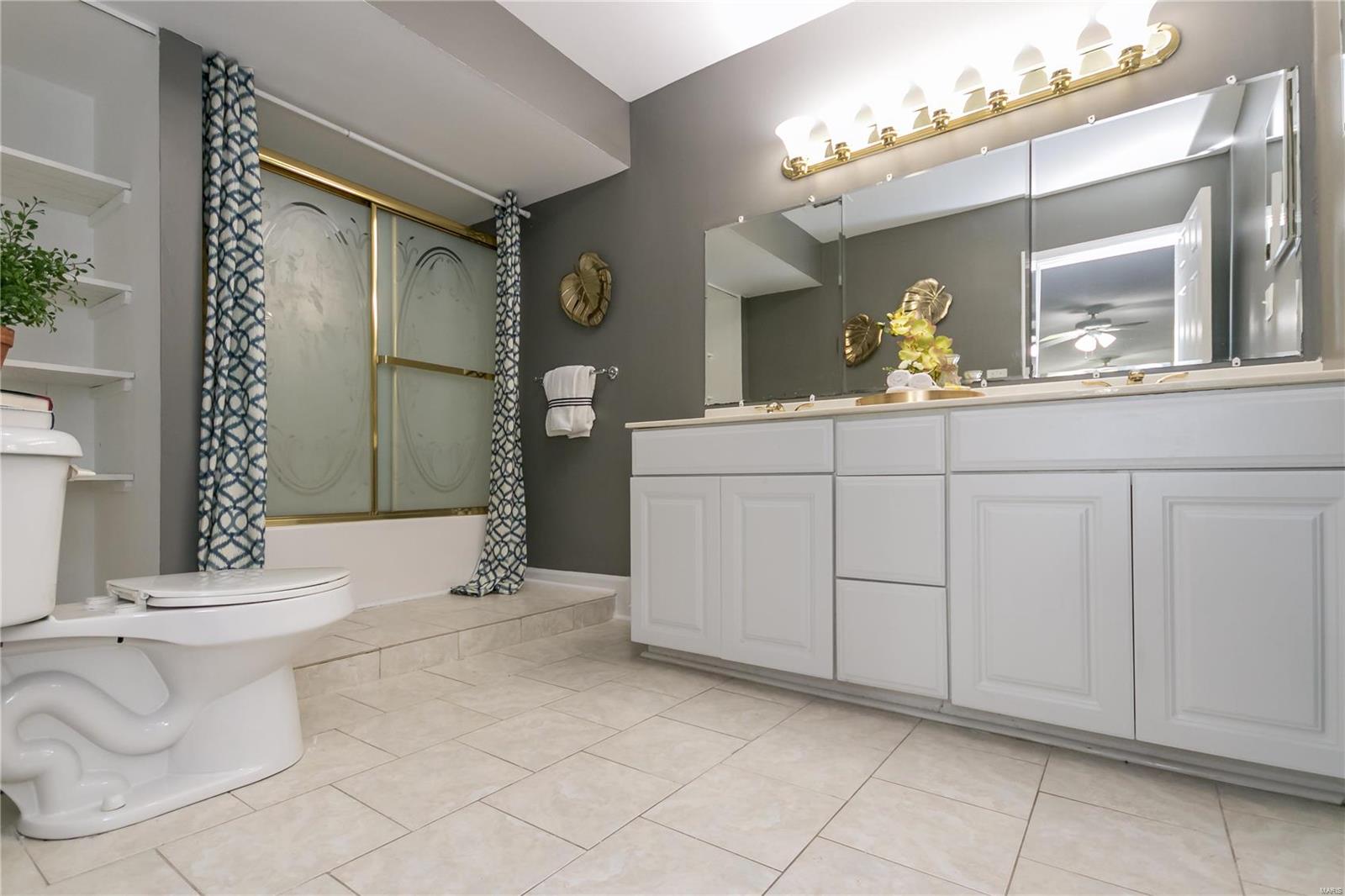 Bridgeway 1 - Residential