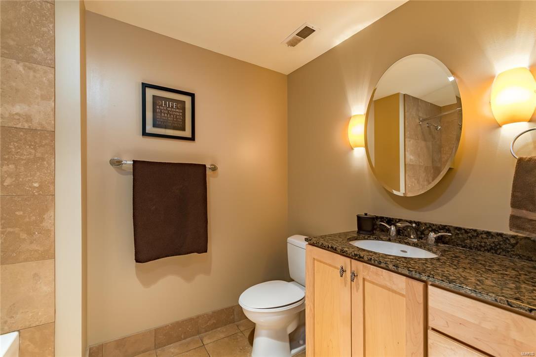 Marquette Building - Residential Lease