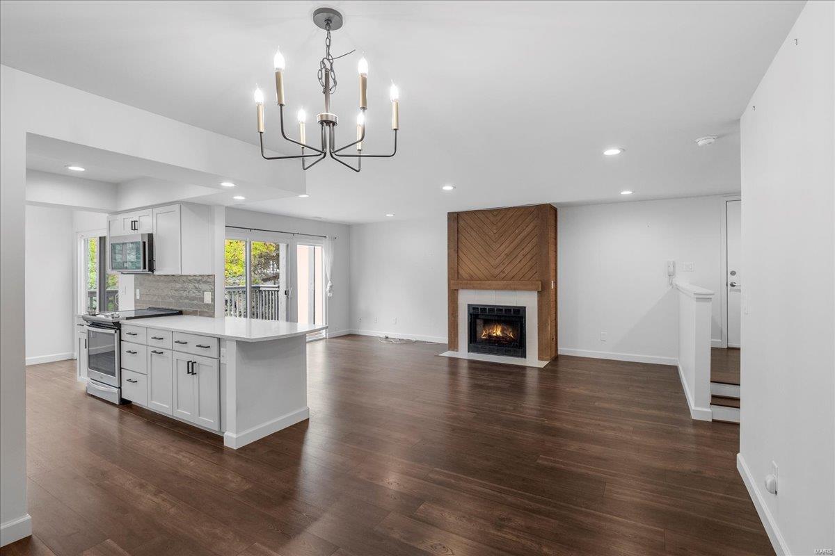 St Louis, Missouri 63146, United States, 2 Bedrooms Bedrooms, ,2 BathroomsBathrooms,Residential,Active,113185