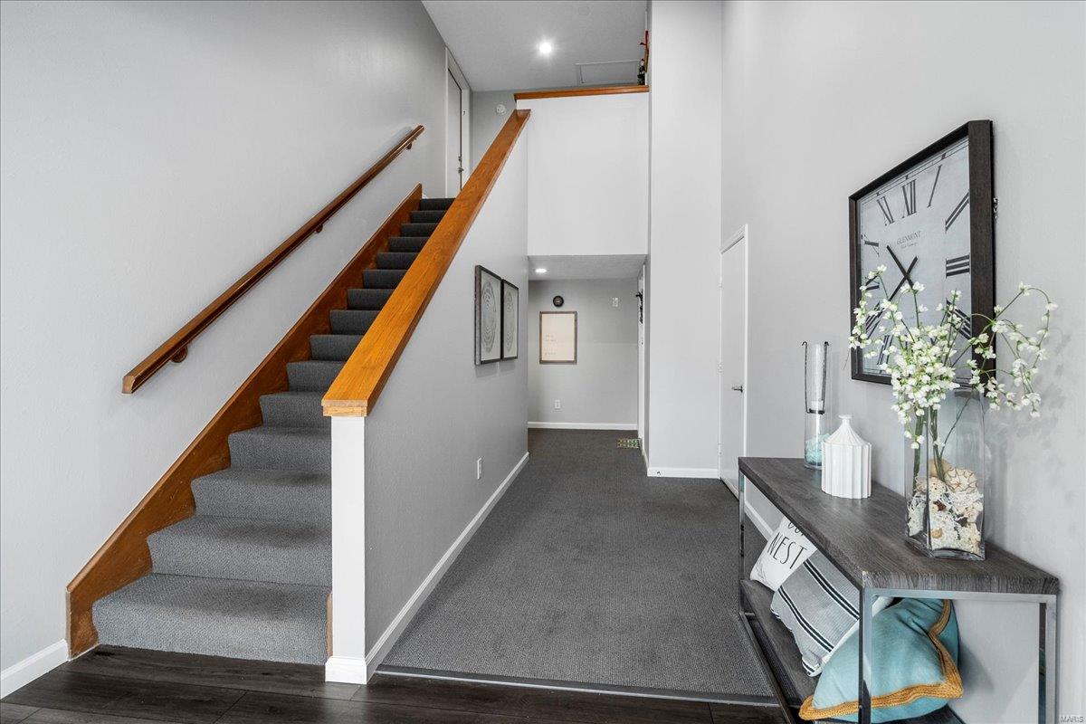 St Louis, Missouri 63146, United States, 2 Bedrooms Bedrooms, ,2 BathroomsBathrooms,Residential,Active,113185