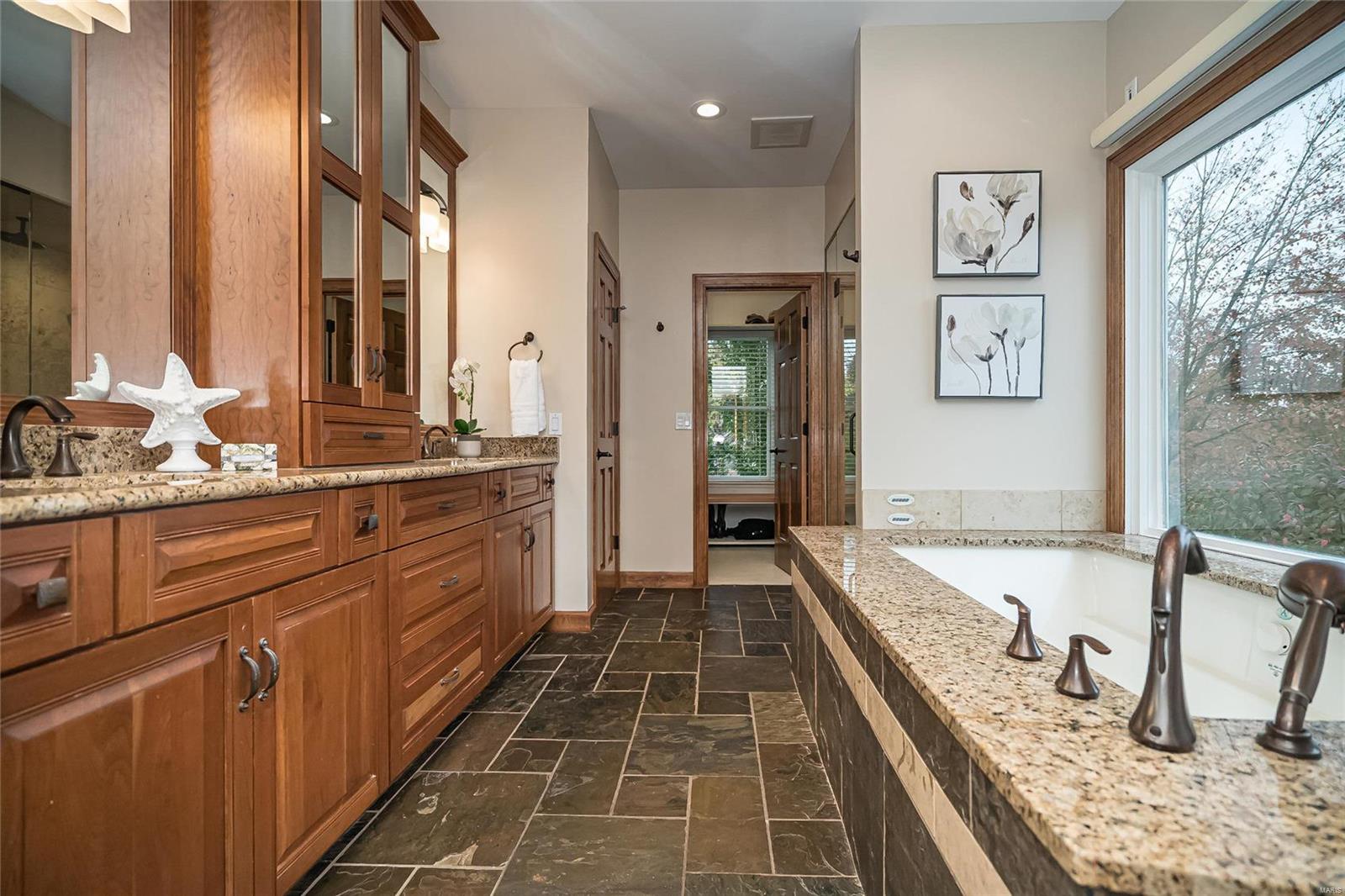 Pine Creek - Residential