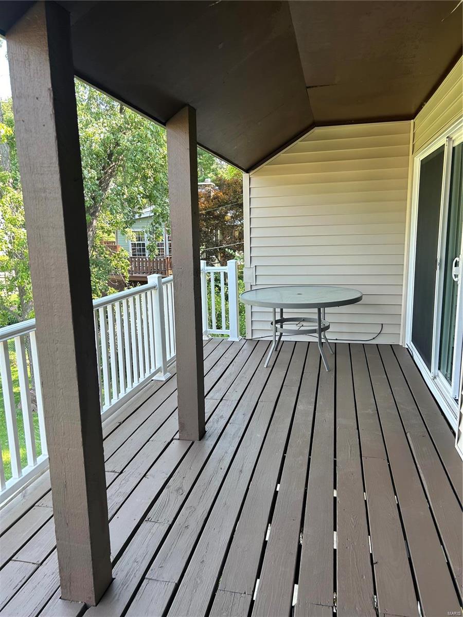 1301 Glendale Gardens D