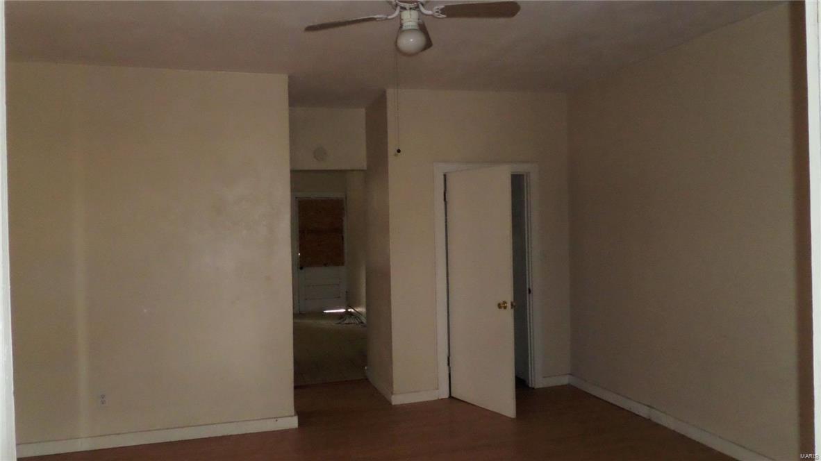 South St Louis Suburb - Residential Income